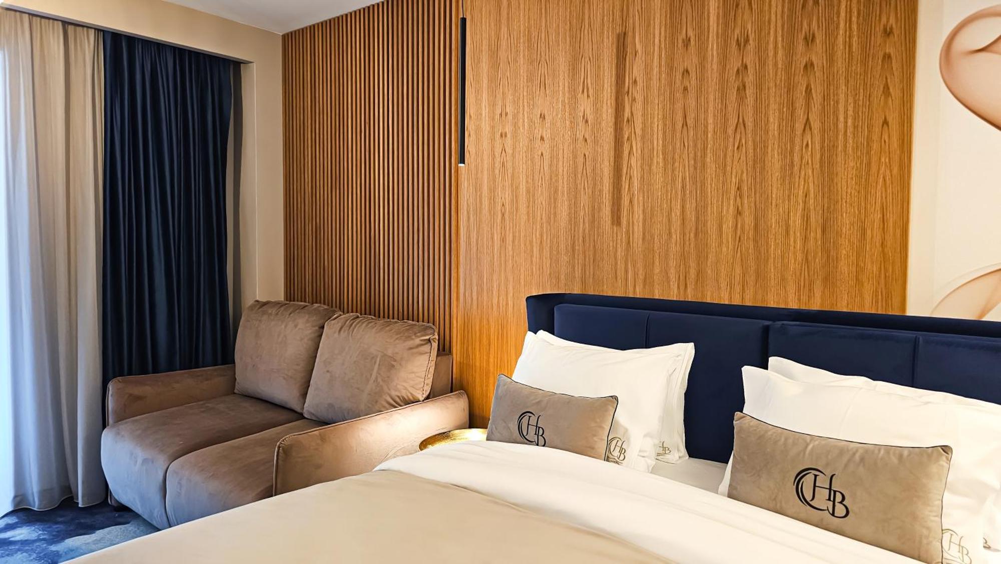 Hotel Bucura Кэлимэнешти Экстерьер фото