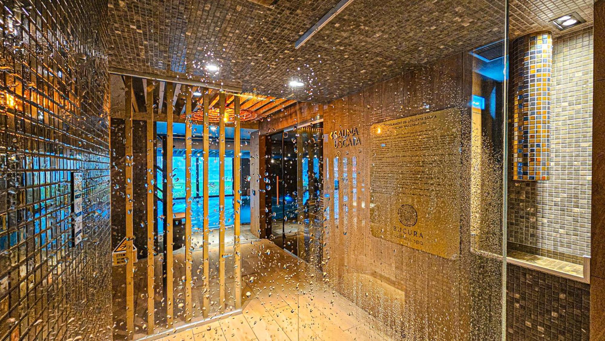 Hotel Bucura Кэлимэнешти Экстерьер фото