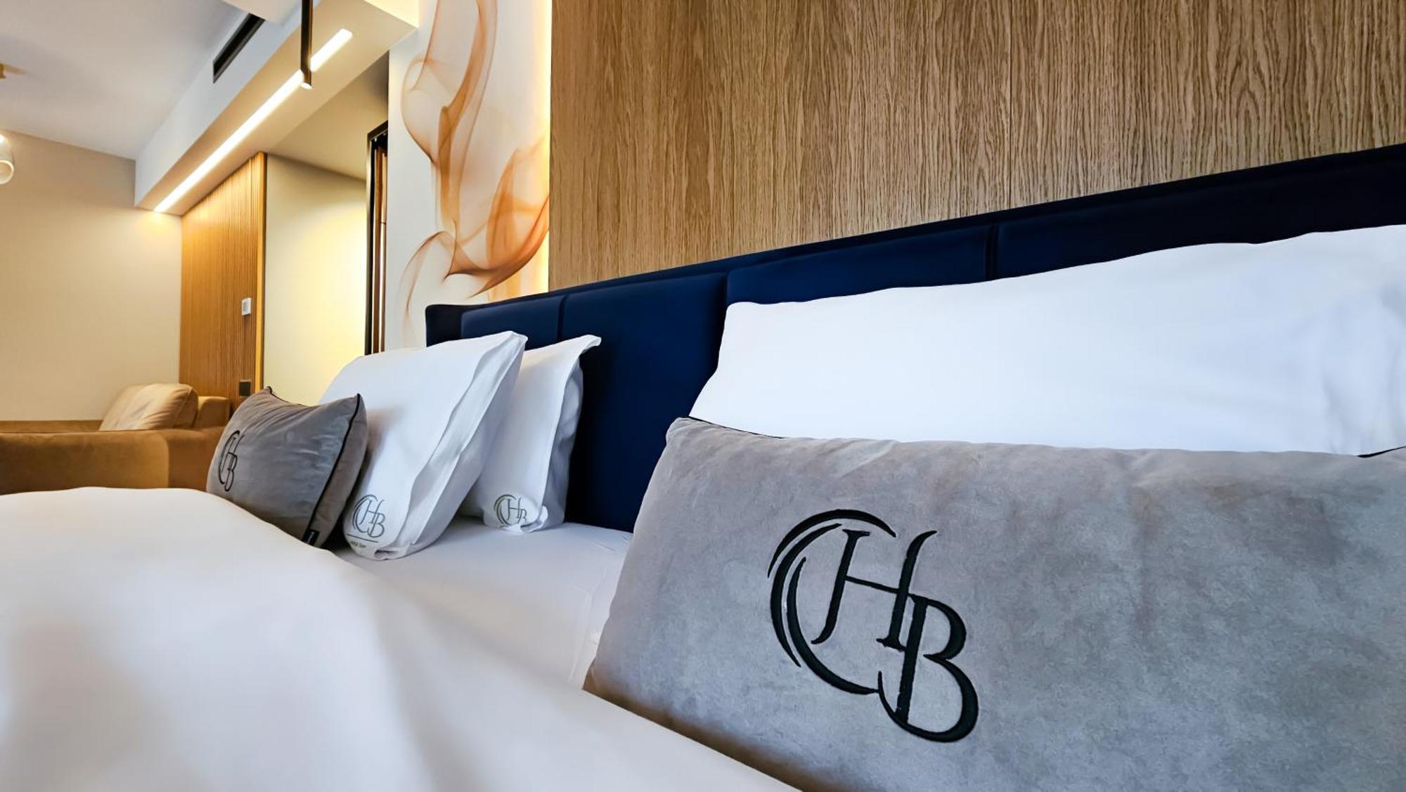 Hotel Bucura Кэлимэнешти Экстерьер фото