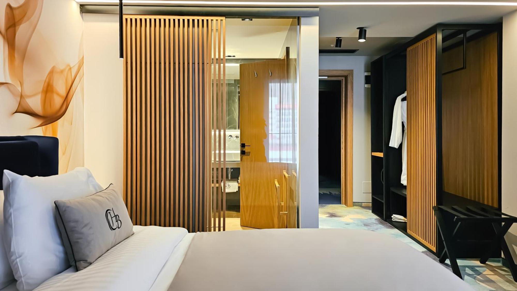 Hotel Bucura Кэлимэнешти Экстерьер фото